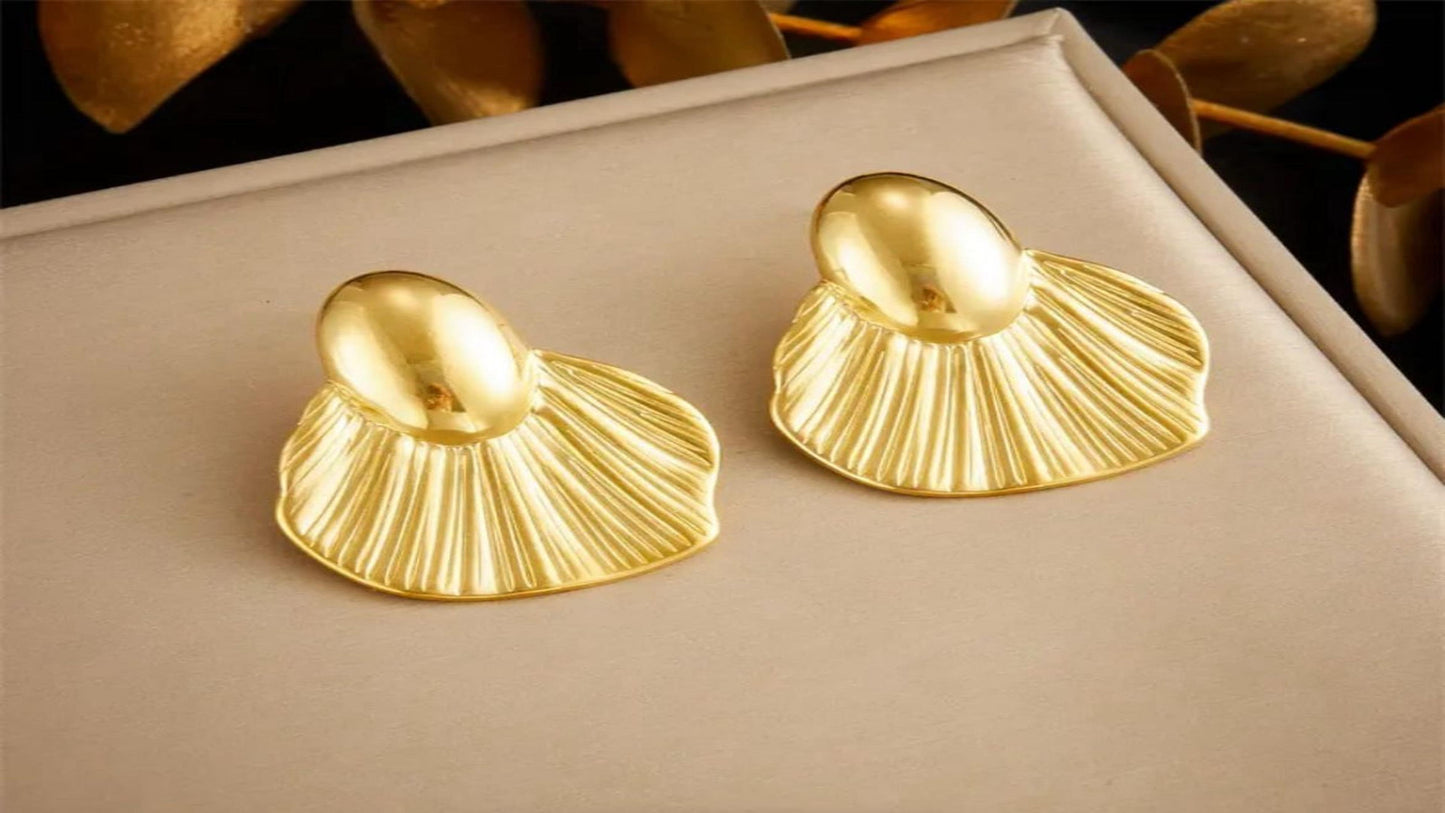 Golden Bloom Sculpted Earrings