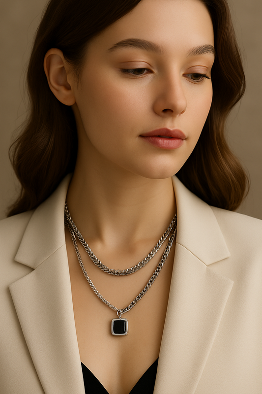 Midnight Chain Statement Choker