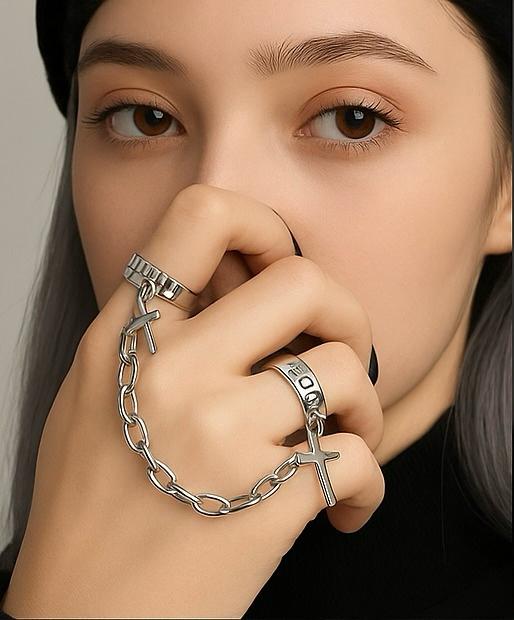 Dual Creed Chain Ring