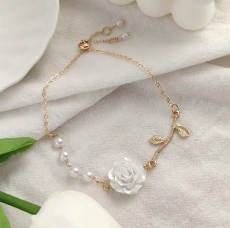 Ivory Rose Pearl Bracelet
