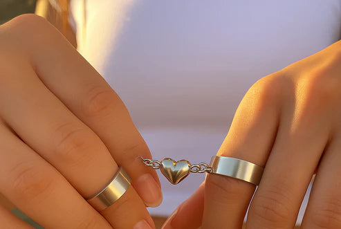 Magnetic Heart Bond Rings