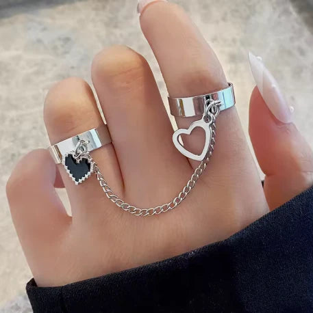 Double Heart Chain Ring