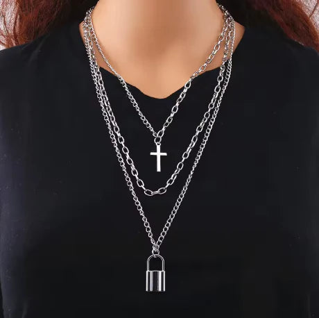 Layered Edge Chain Necklace